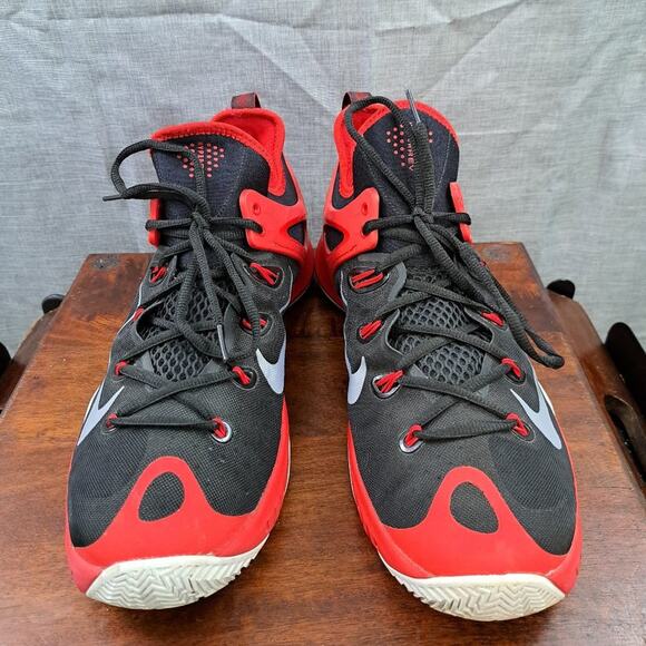 %Nike Zoom Hyperrev Black University Red Basketball Sneakers 11.5 / A 33 main image 5